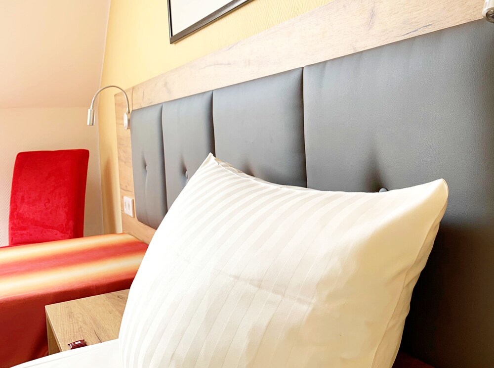 Turm Hotel Hanau 10/23