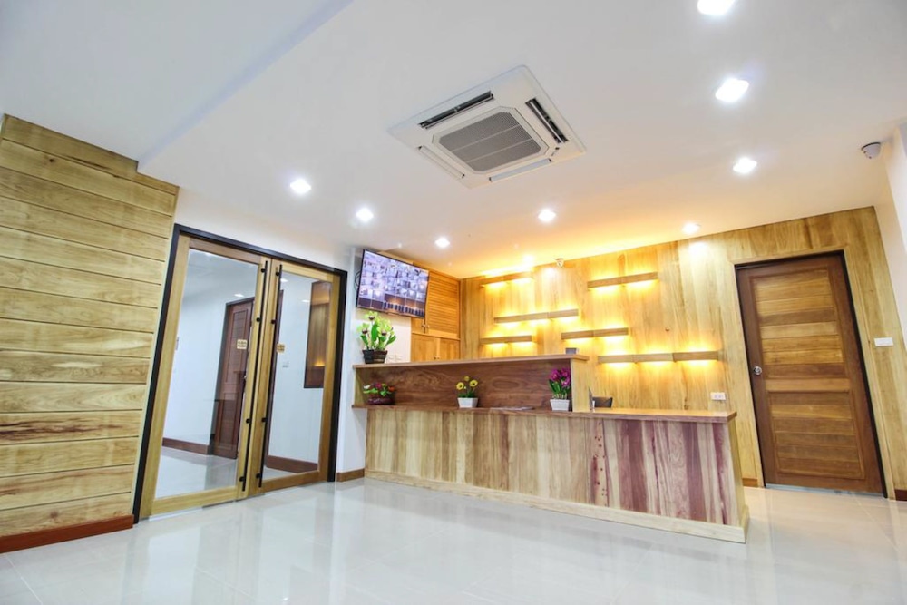 Tai-Shan Suites 19/51