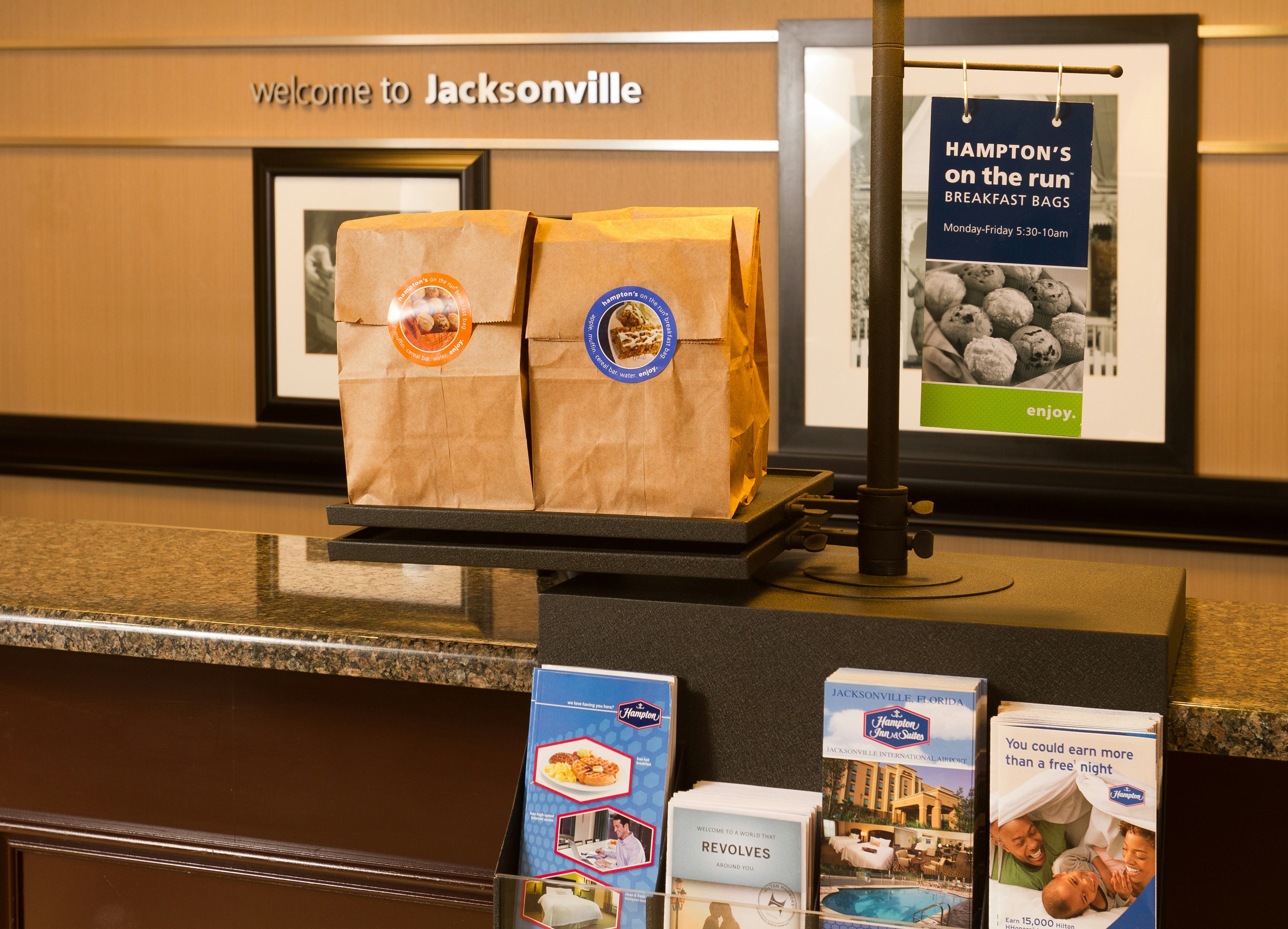Hampton Inn And Suites Jacksonville Airport 5/42