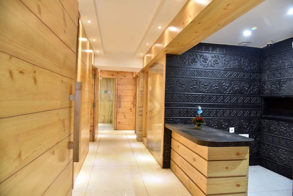 Clarks Inn Suite Gwalior 25/41