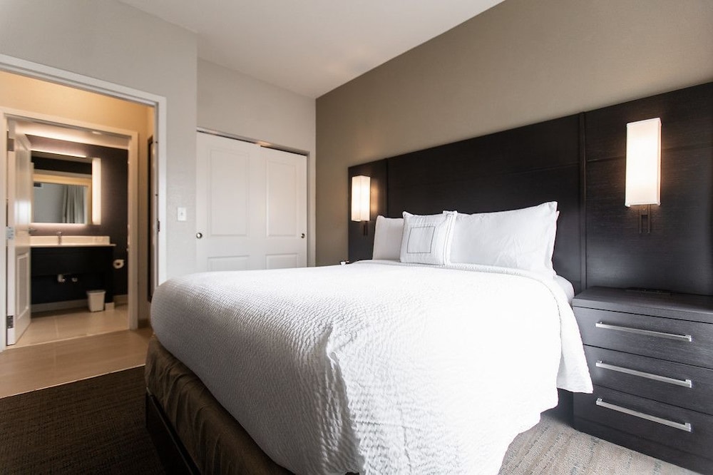 Residence Inn Tulsa Midtown 14/49