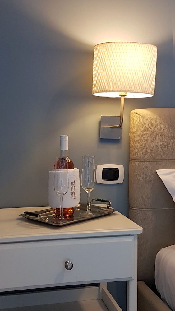 Hotel Meuble Santa Chiara Suite 24/48