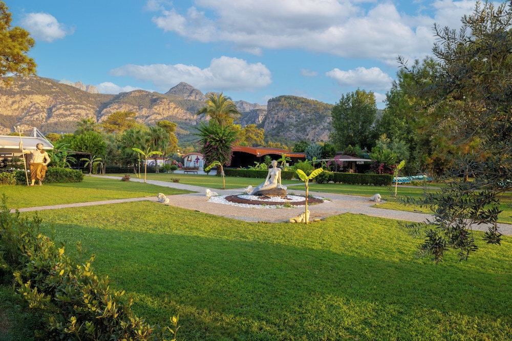 Club Hotel Belpinar 43/50