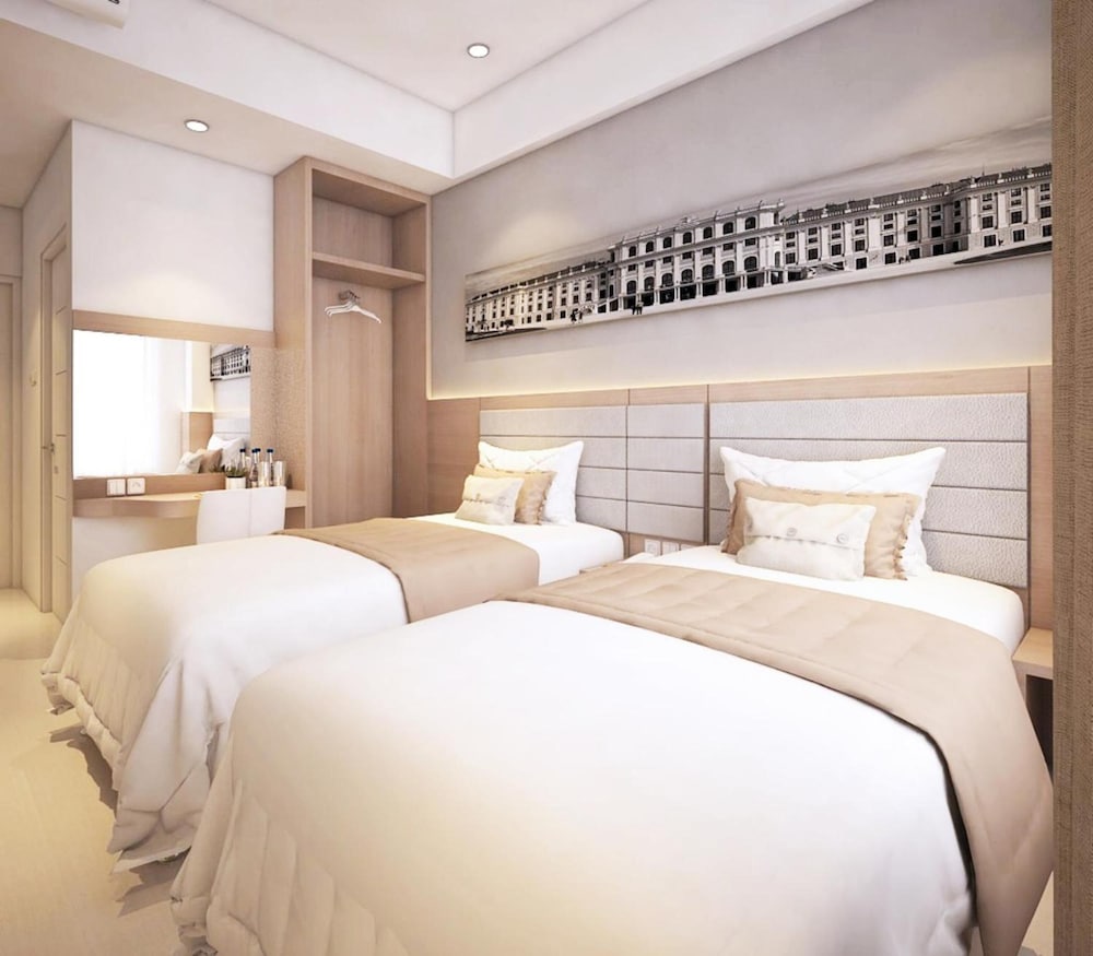 Grass Inn Hotel by Ergon Collections 7/19