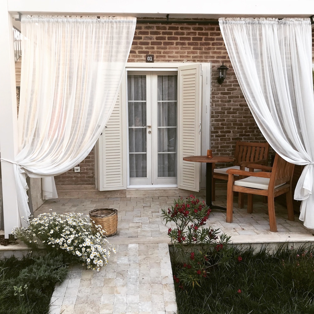 Kucukkoy Hotel 23/50