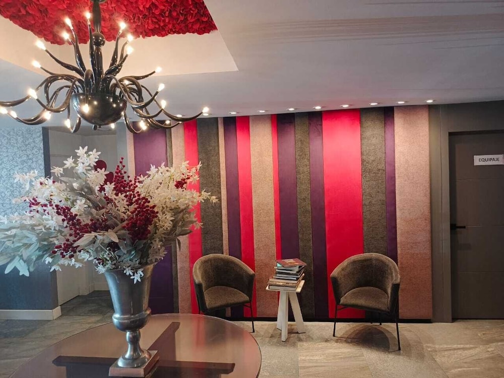 RIONE HOTEL BOUTIQUE 51/54