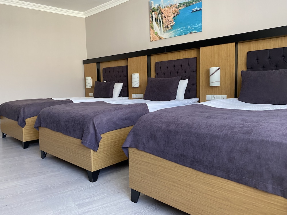 Grand Rimedya Hotel Mudanya 25/50