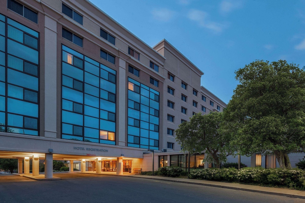 Randolph Hotel Liverpool/Syracuse/Airport West, Trademark 59/63