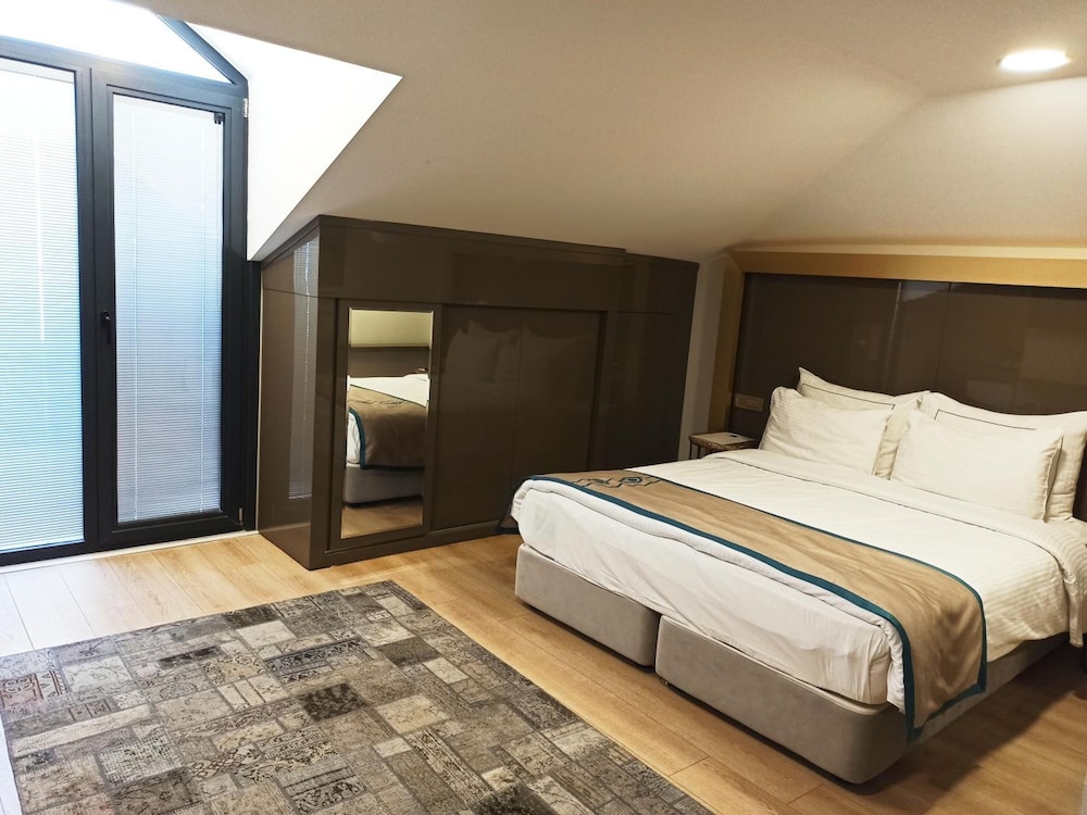 PEYK HOTEL 20/71