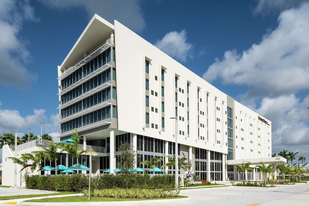 Doubletree By Hilton Miami Doral 5/44