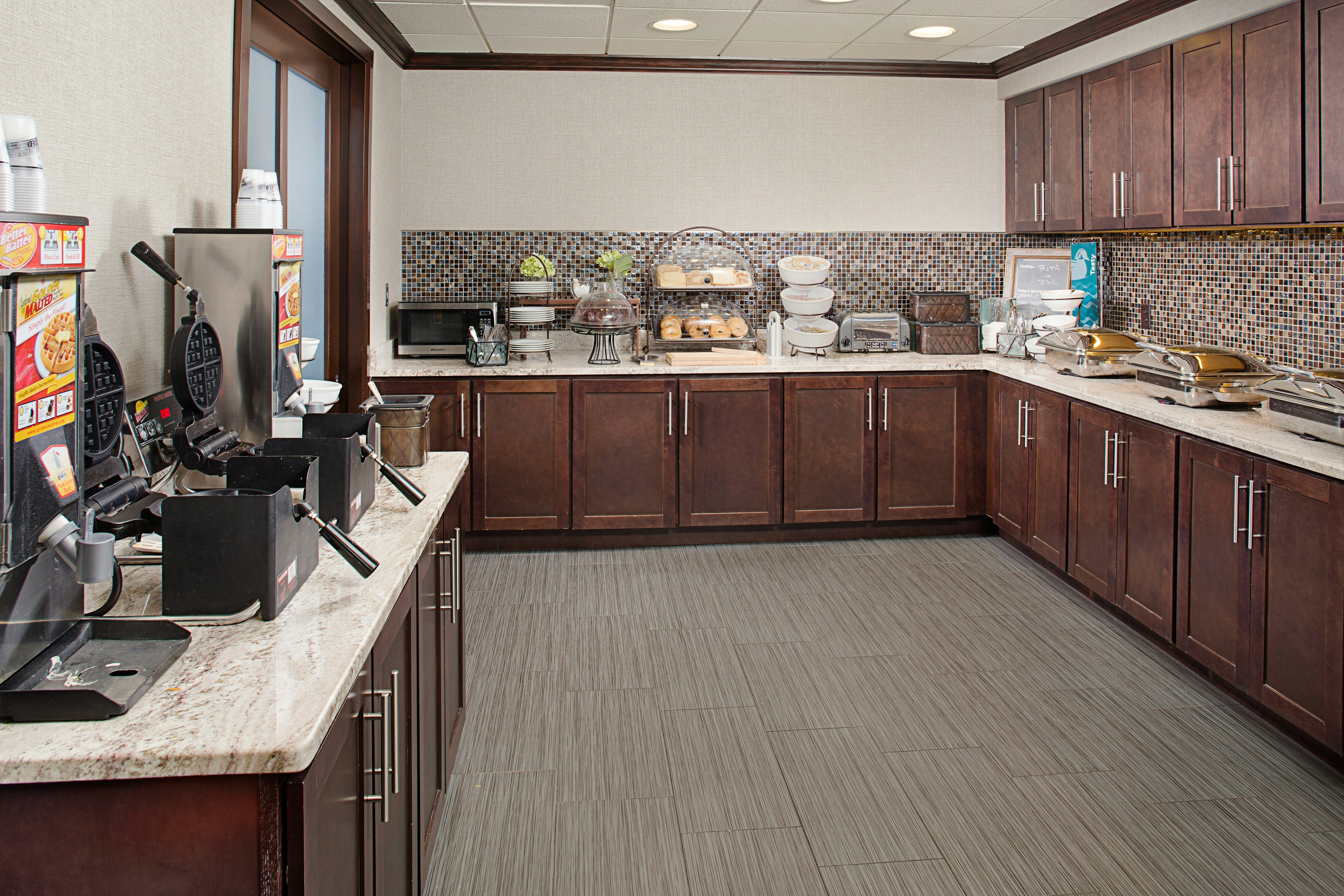 Homewood Suites by Hilton Manchester/Airport 8/54