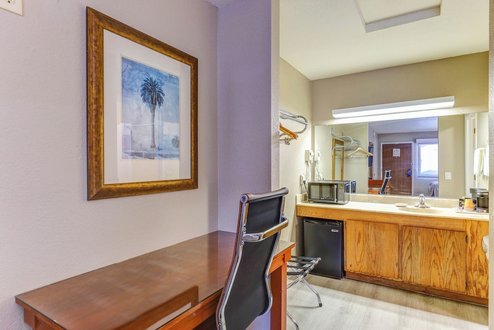 Rodeway Inn Jackson - Martell 6/57
