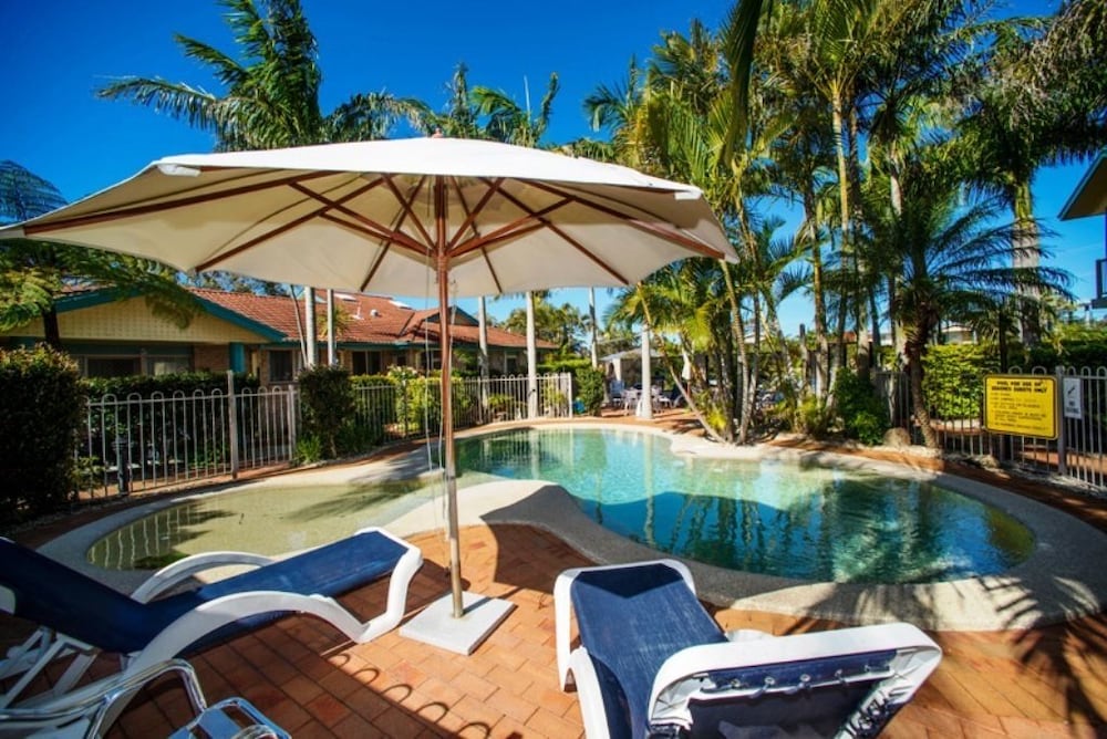 Beaches Serviced Apartments 15/46