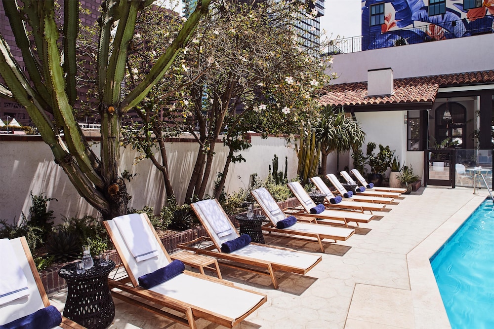 Hotel Figueroa - Unbound Collection By Hyatt 41/50