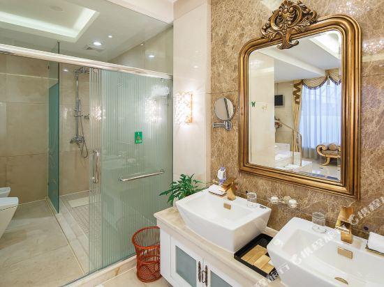 Foshan City Hotel 43/48