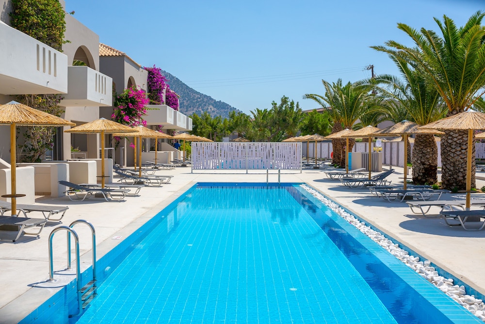 Akti Beach Club 17/50