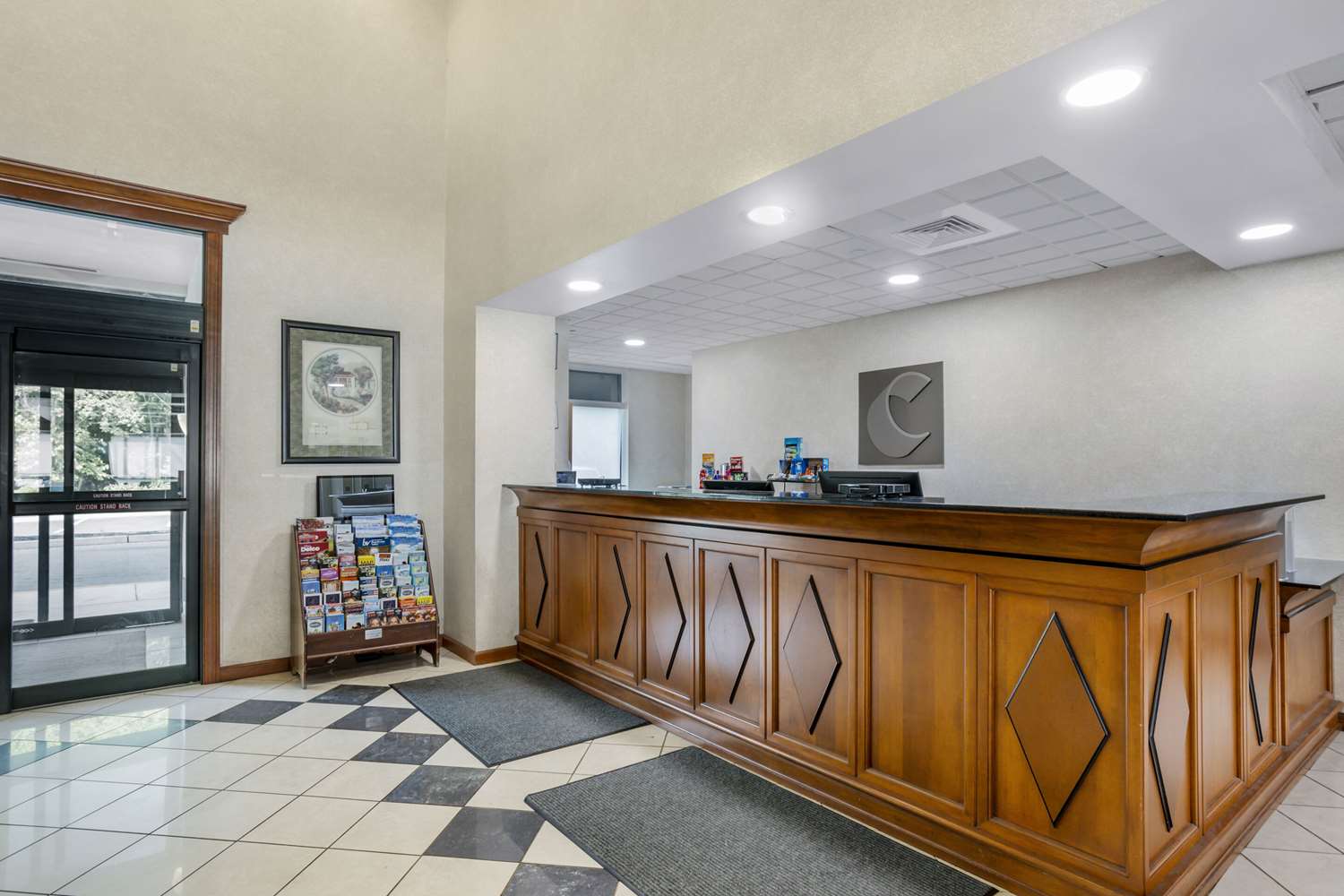 Comfort Inn and Suites Voorhees - Mt. Laurel 1/17