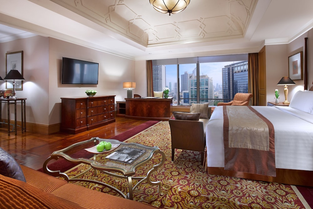 Ritz Carlton Jakarta Mega Kuningan Hotel 34/52