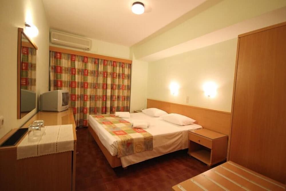 Nafsika Hotel 10/39