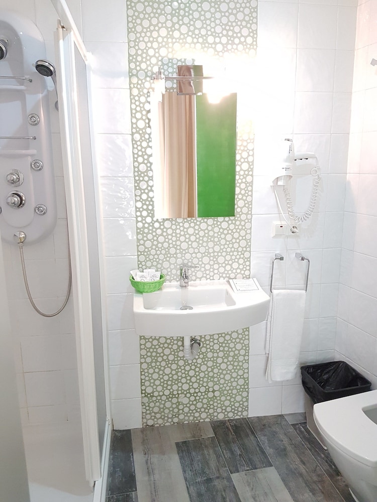Room, Double Bed, Doña Lola 4/5
