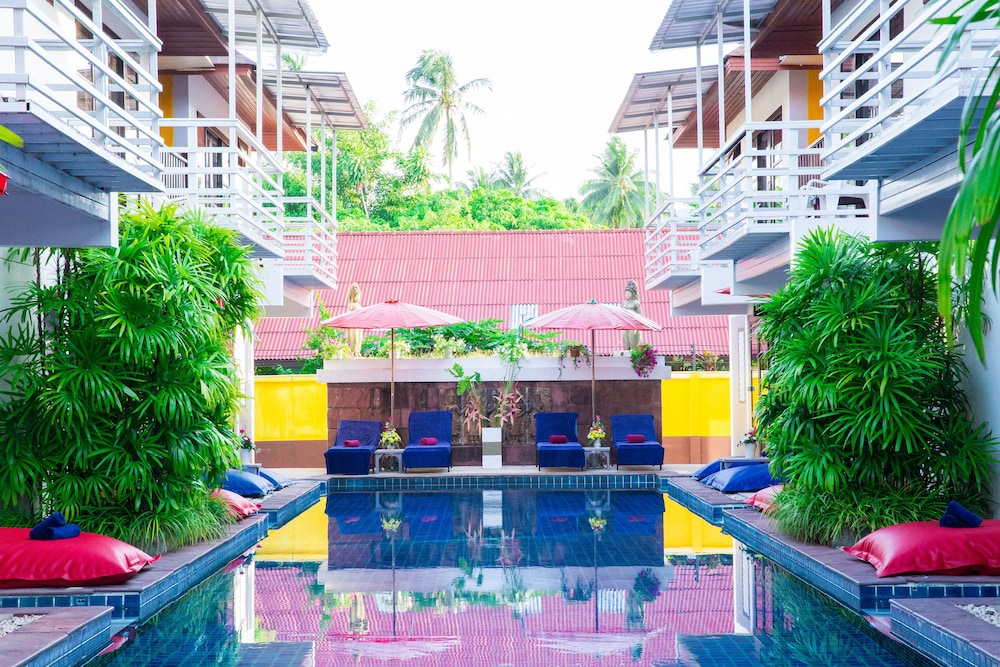 The Florist Resort 54/67