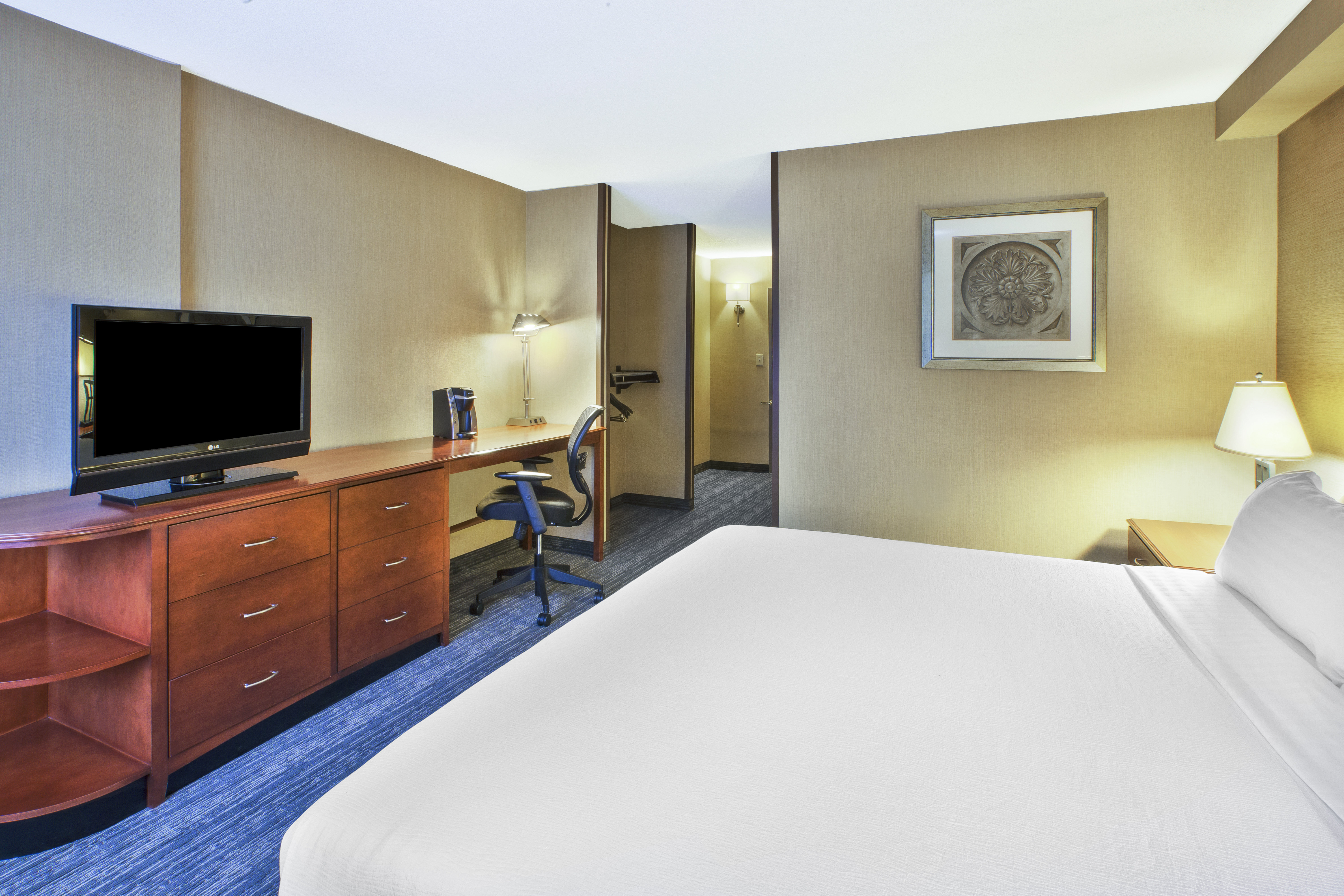 Holiday Inn National Airport/Crystal City 19/70