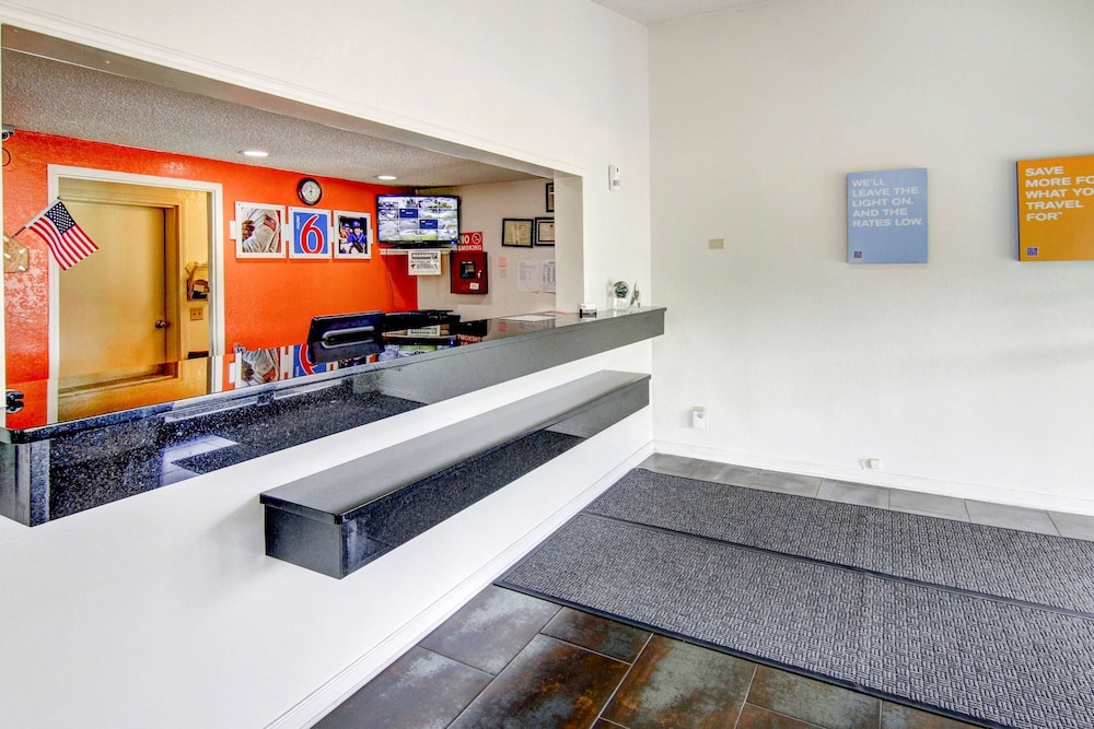 Motel6 Atlanta Airport - Union City 7/41