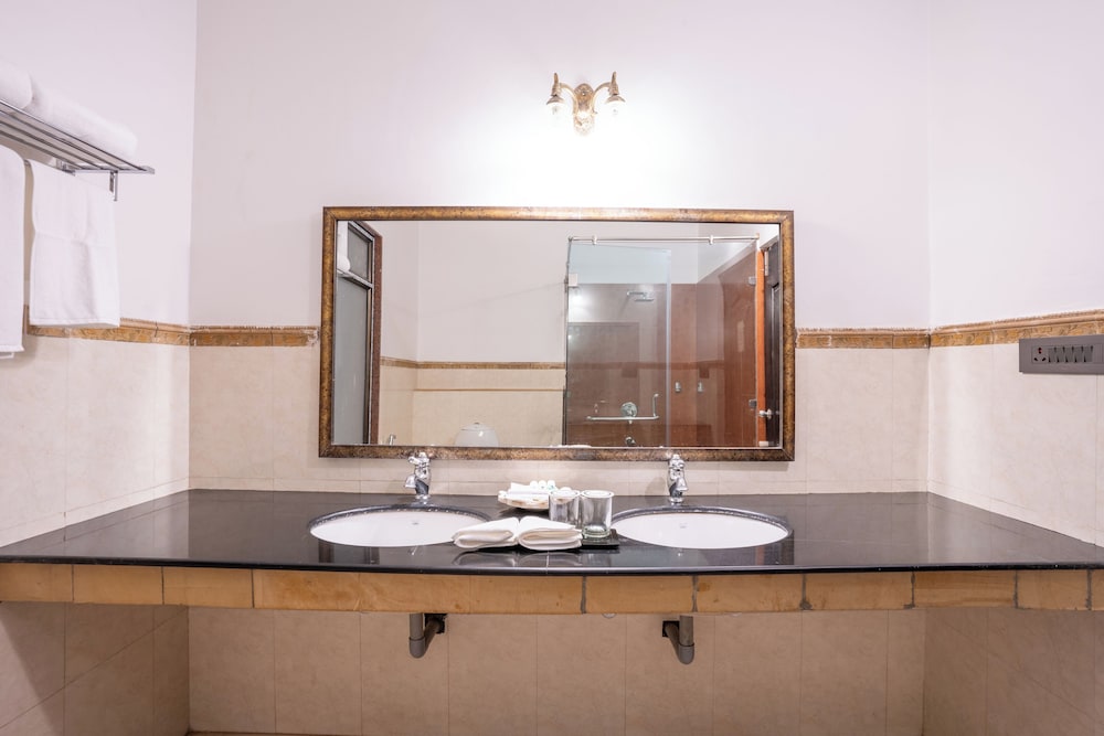 Justa Alwarbagh Sariska 62/62