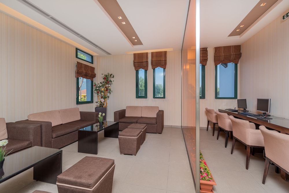 Oscar Hotel 29/49