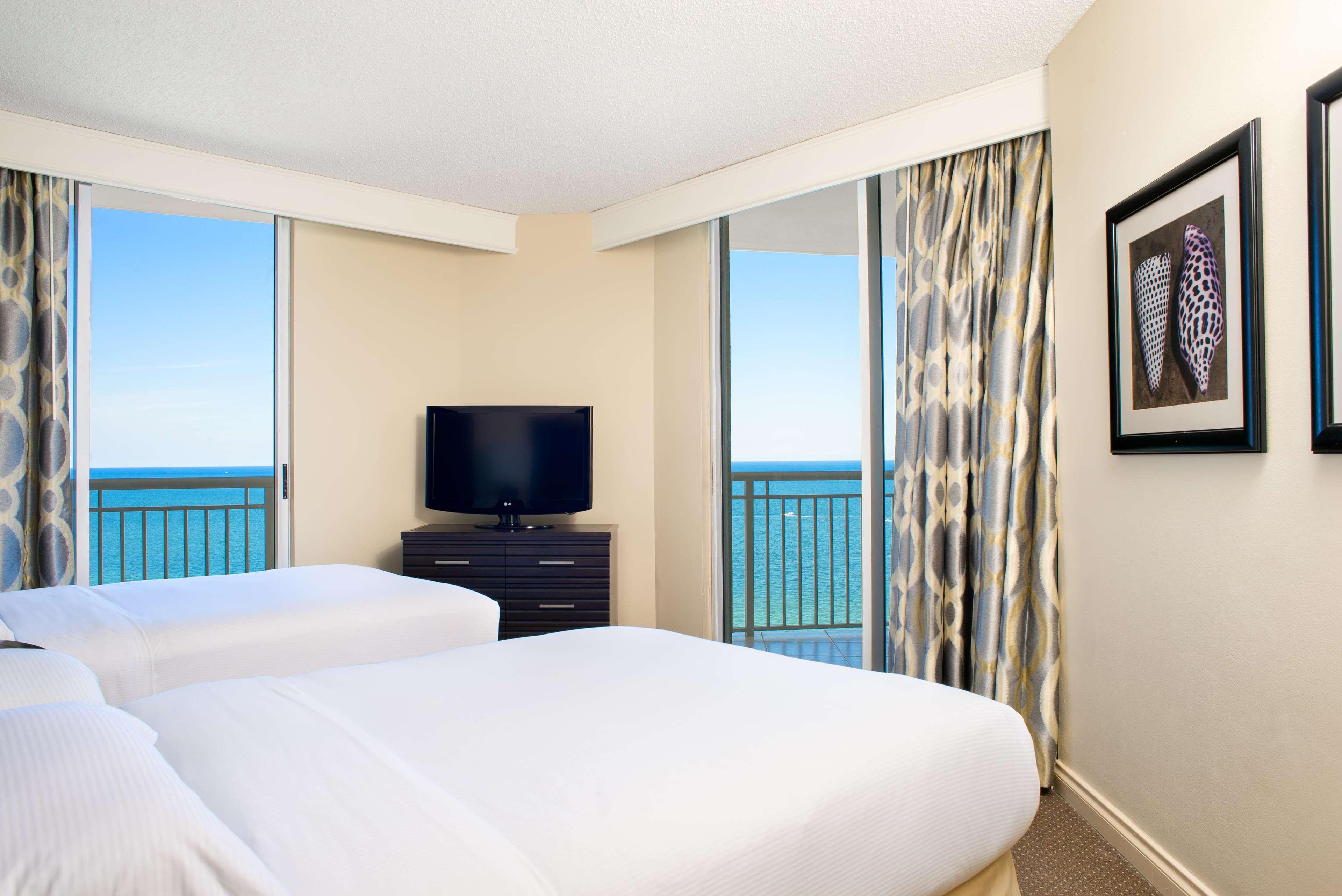 2 Bedrooms, Suite, 1 King or 2 Double Beds, Accessible
