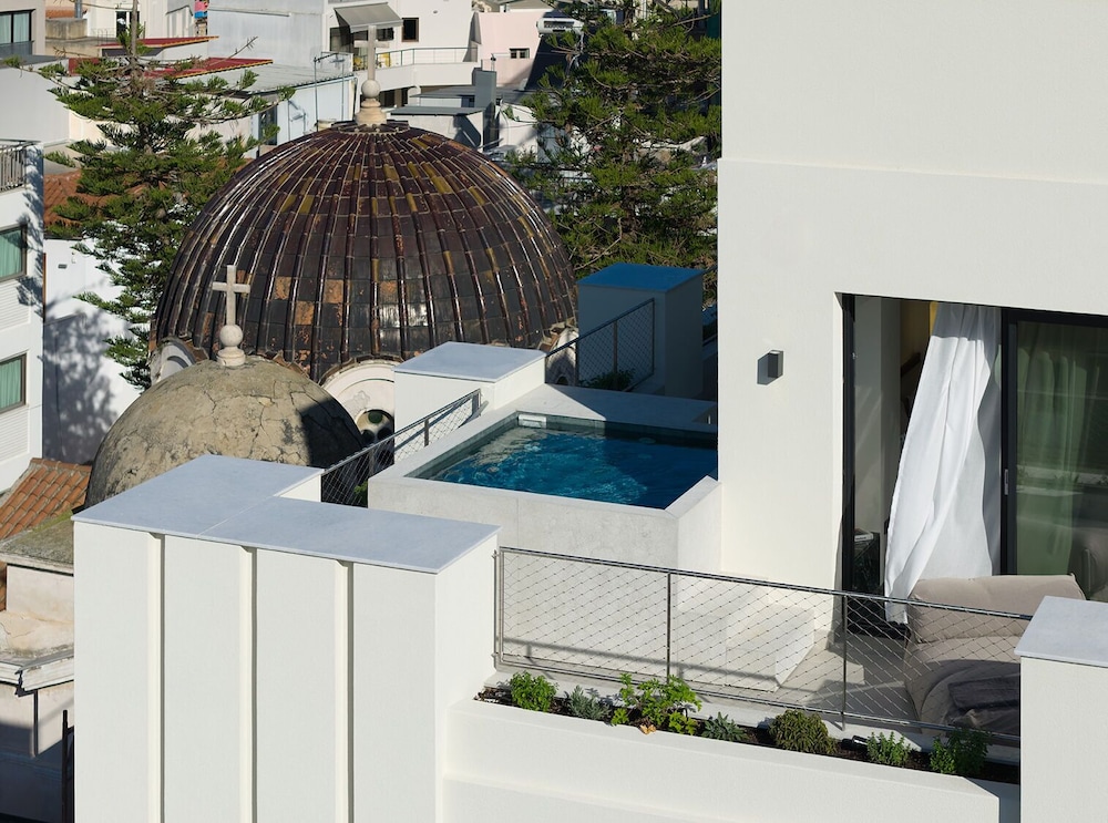 Bellen Athens 11/117