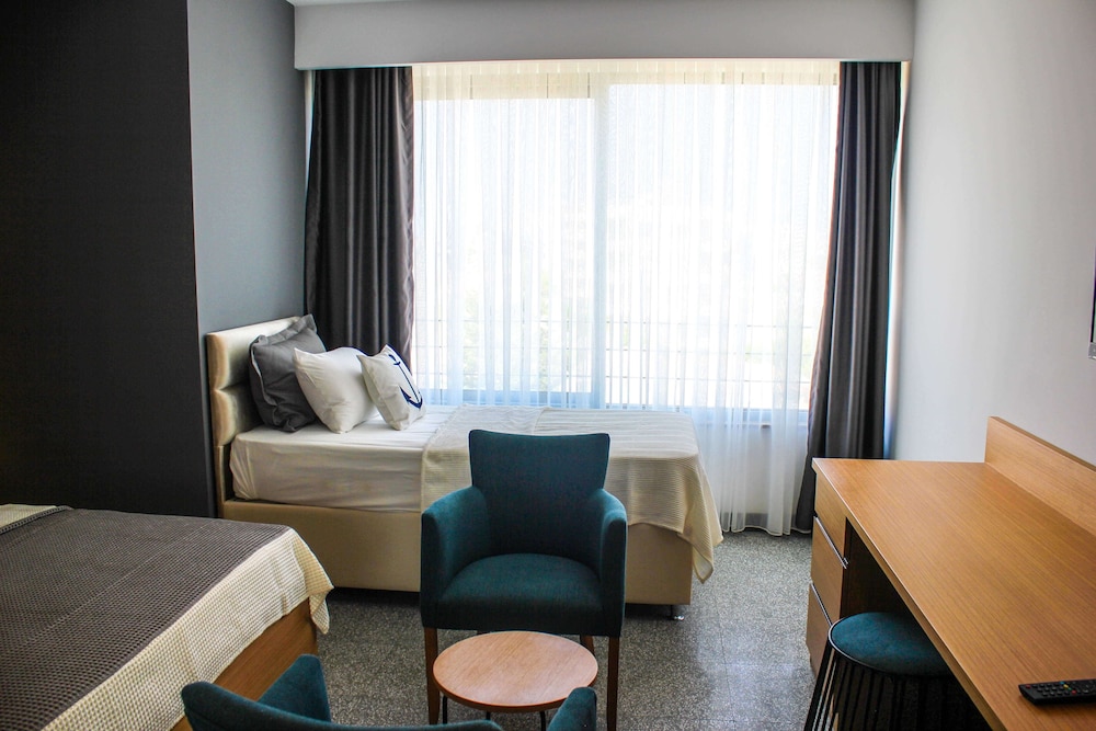 Port Marina Hotel 14/31