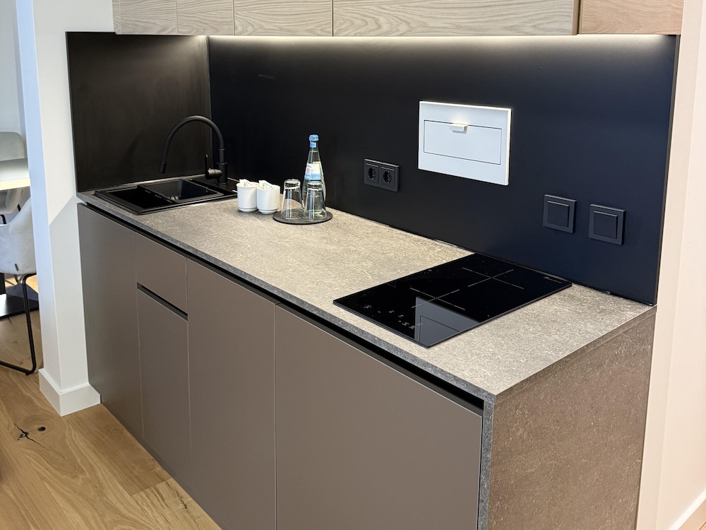 Residenzhotel Stuttgart Airport, Sure Hotel Collection by BW 33/61