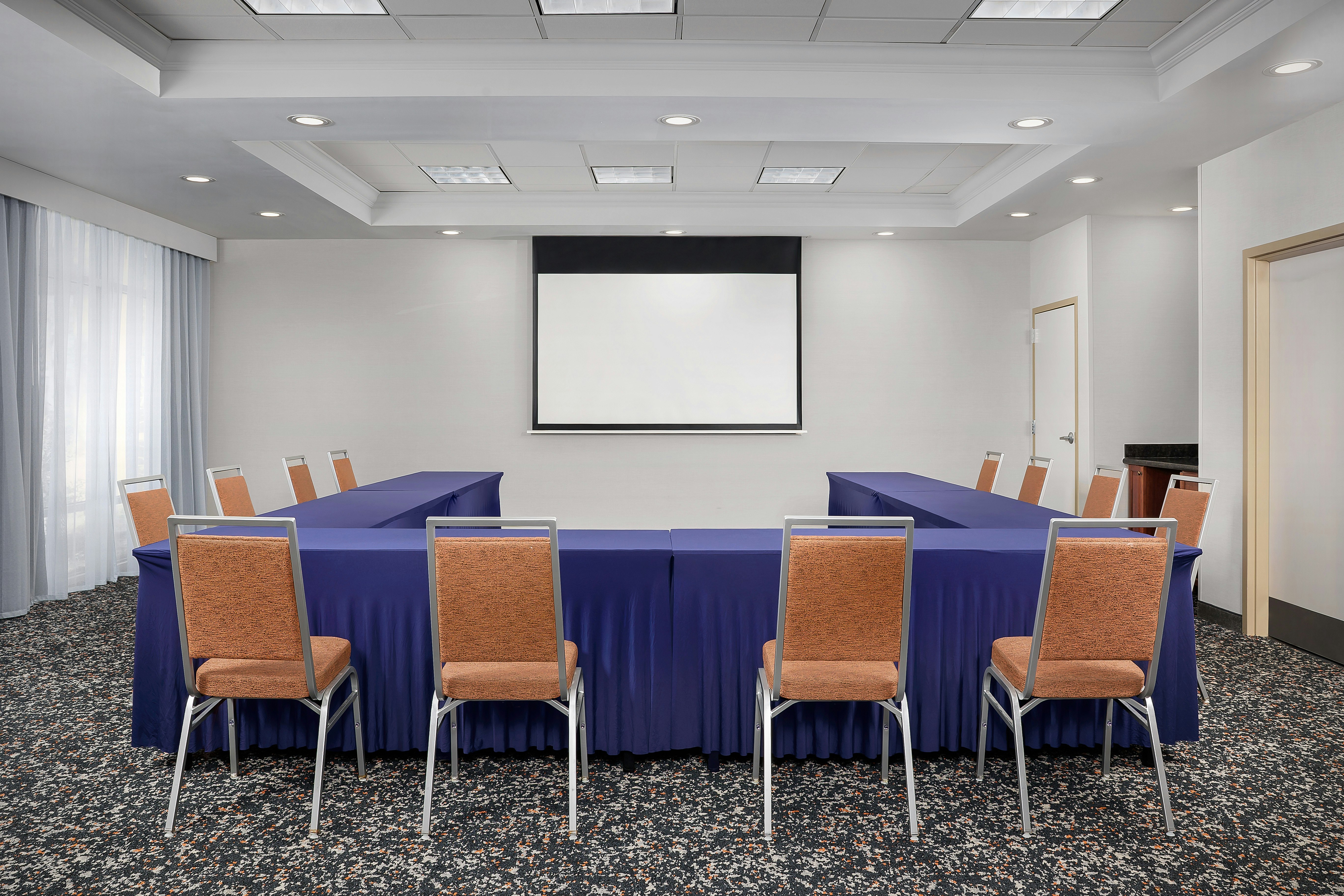 Hampton Inn & Suites Clinton - I-26 27/38