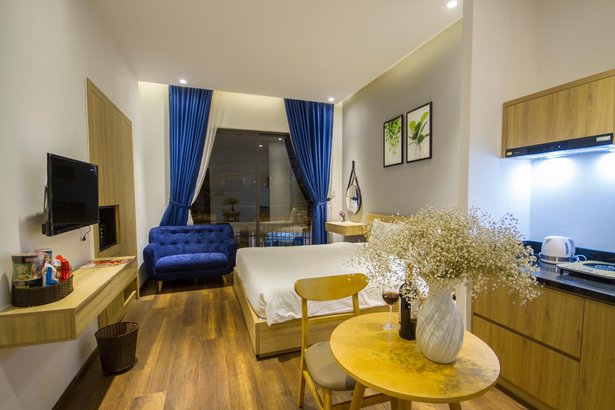 Studio, Double Bed