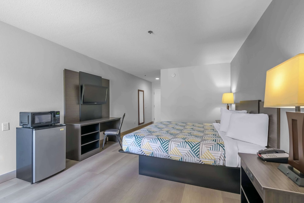 Motel6 Dawsonville, GA - North GA Premium Outlets 17/51