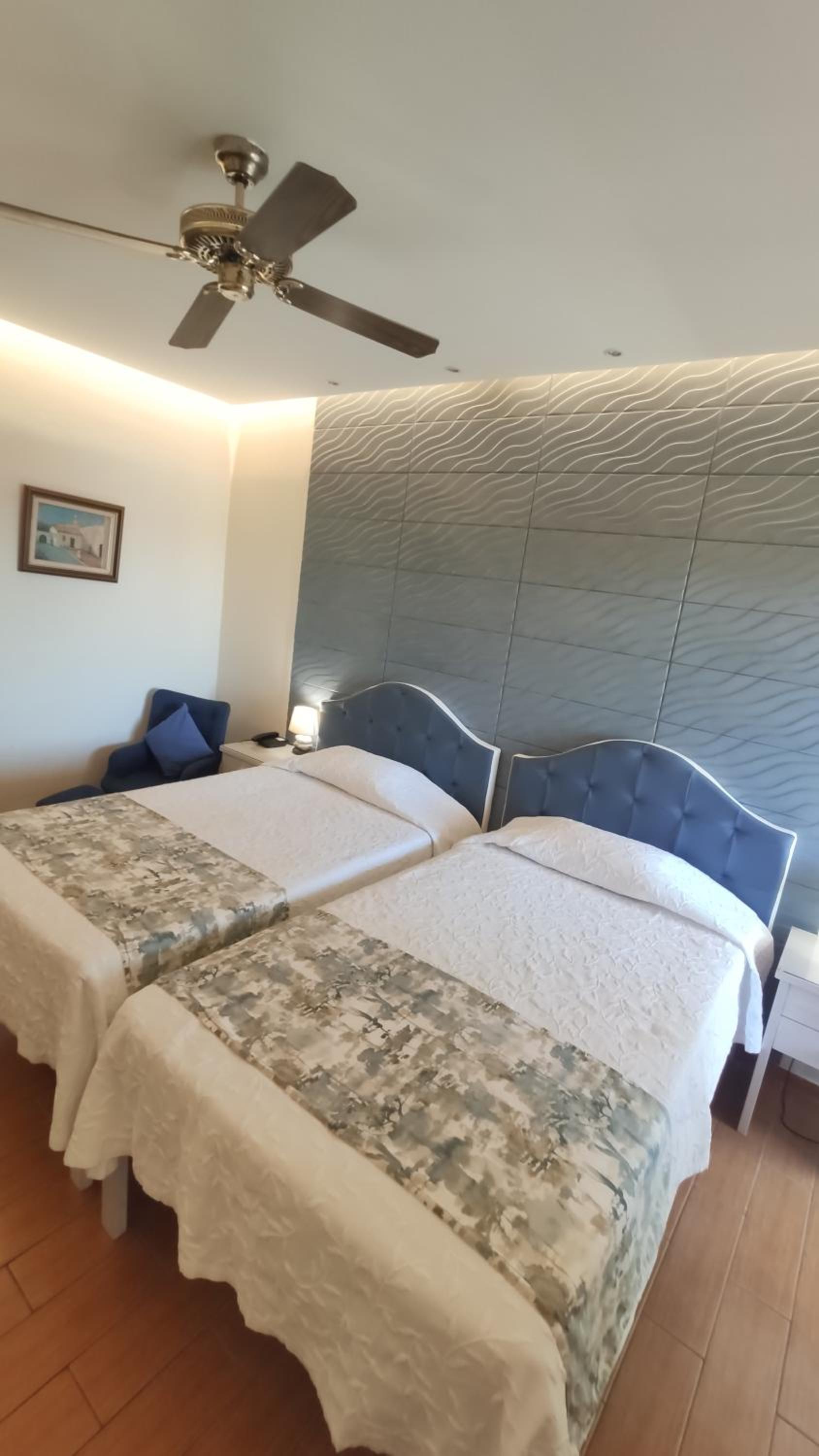 Superior, Twin Beds, Sea or River View, Balcony