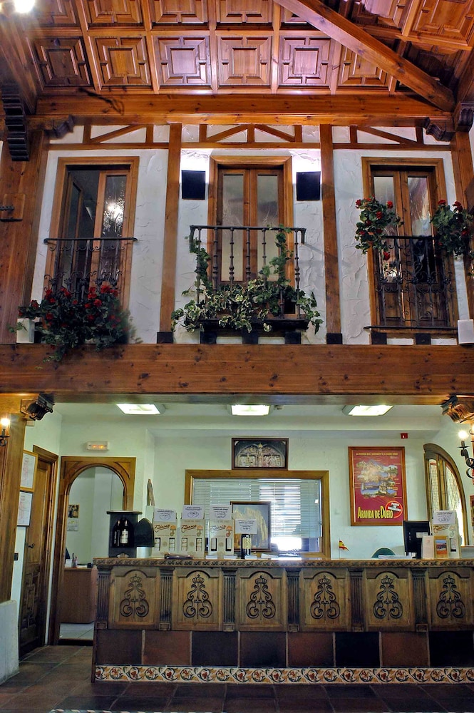 Hotel Tudanca Aranda Ii 1/44