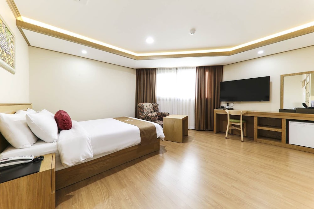 Nohyung Hotel 23/42