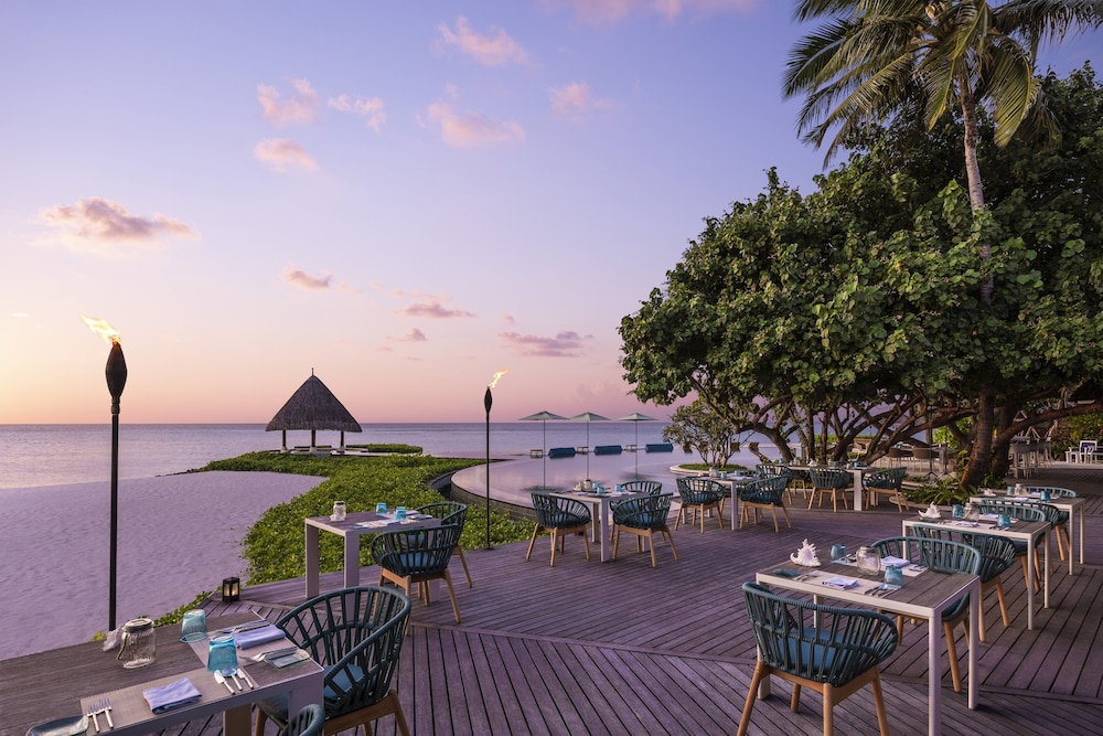 Four Seasons Resort Maldives at Kuda Huraa 45/58