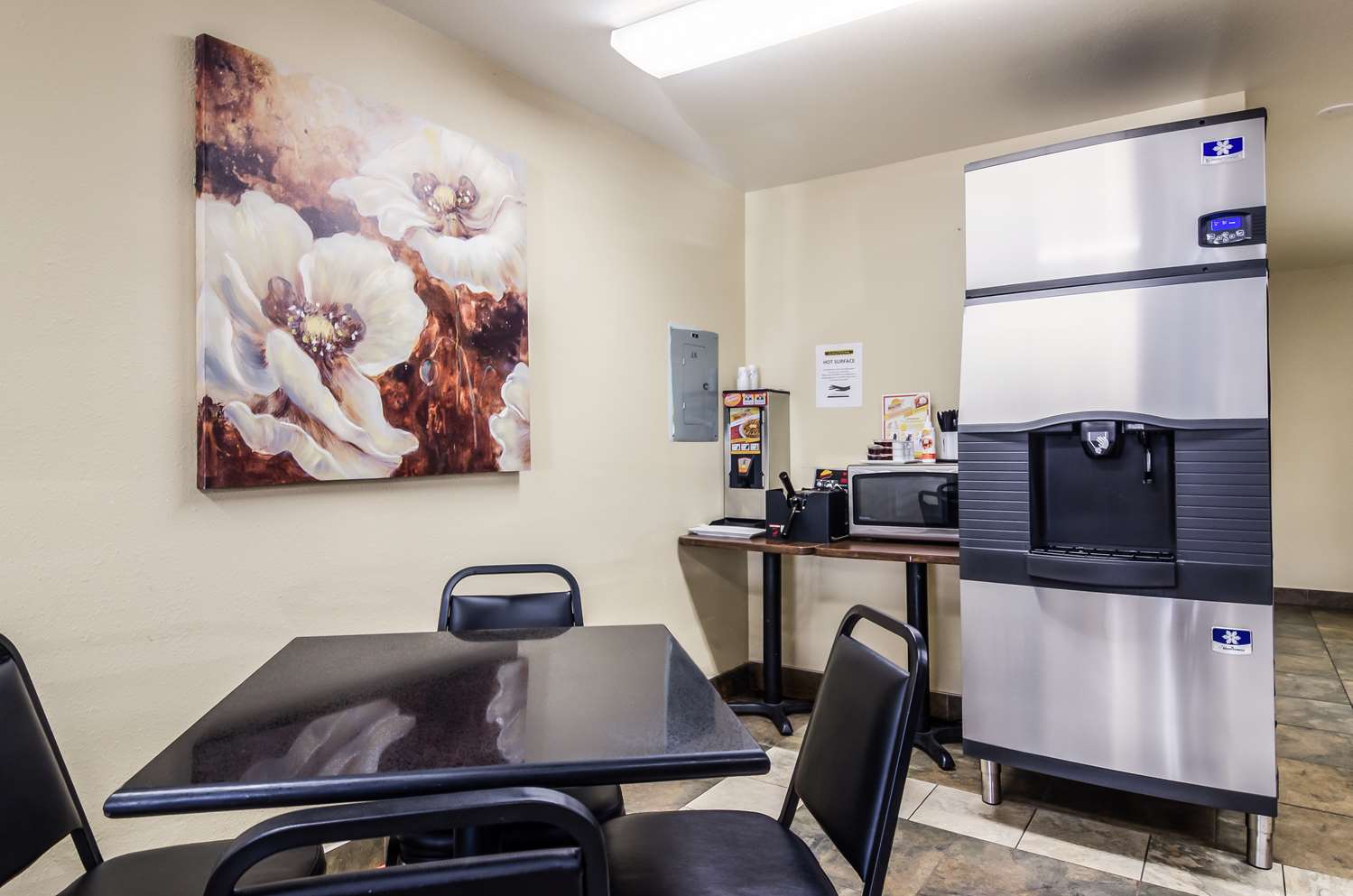 Guesthouse Inn & Suites Montesano 29/34
