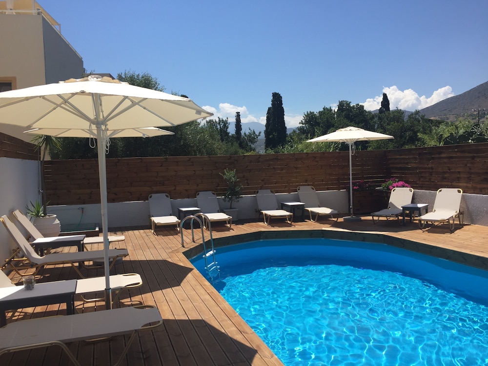 City Pearl Boutique Hotel 35/42