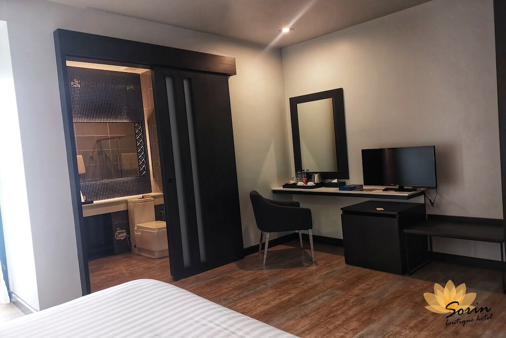 Sorin Boutique Hotel 57/66