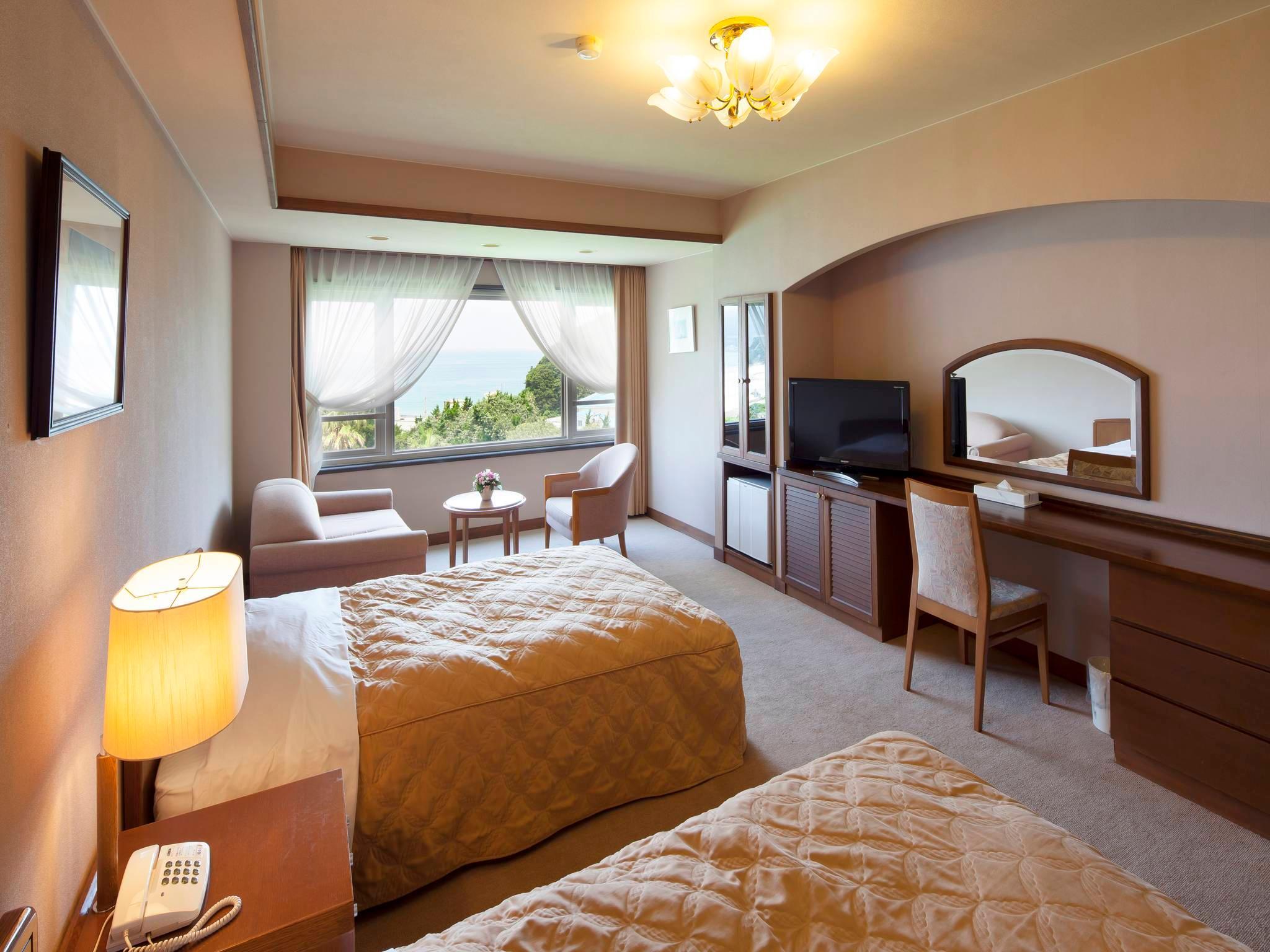 Standard, Twin Beds, Ocean View