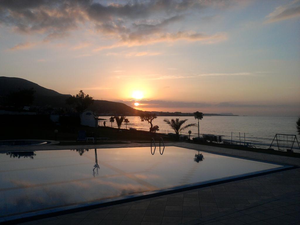 Ariadne Beach 39/48