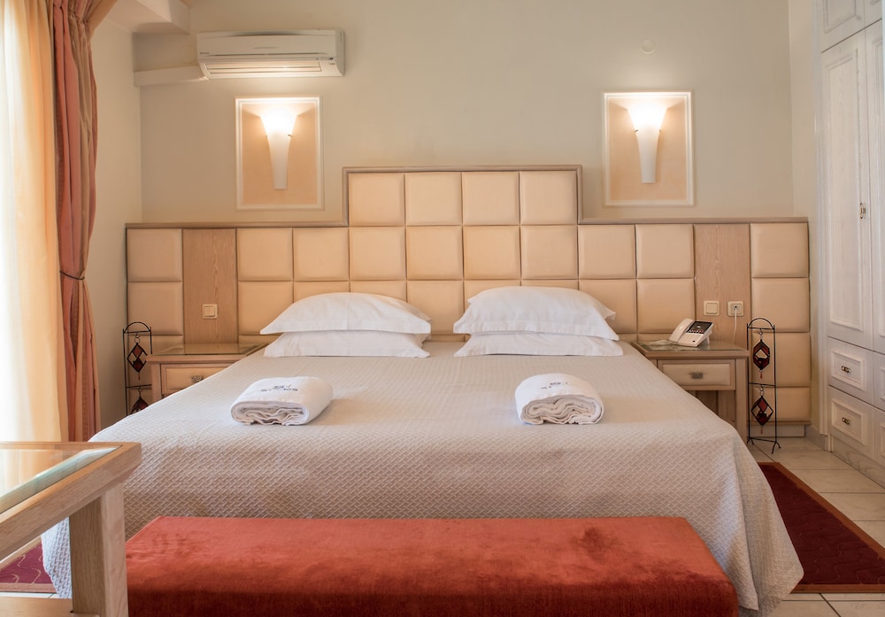 Strass Hotel 14/39