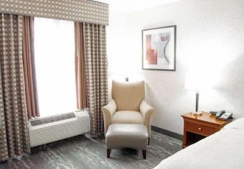 Hampton Inn Suites Richmond Virginia Center Va 43/67