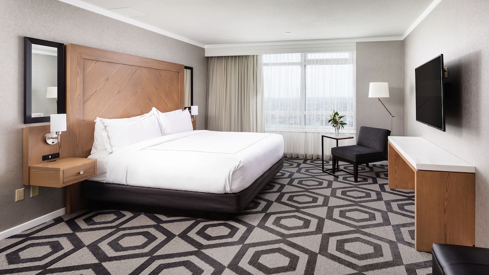 Caesars Windsor- A Caesars Rewards Destination 13/47