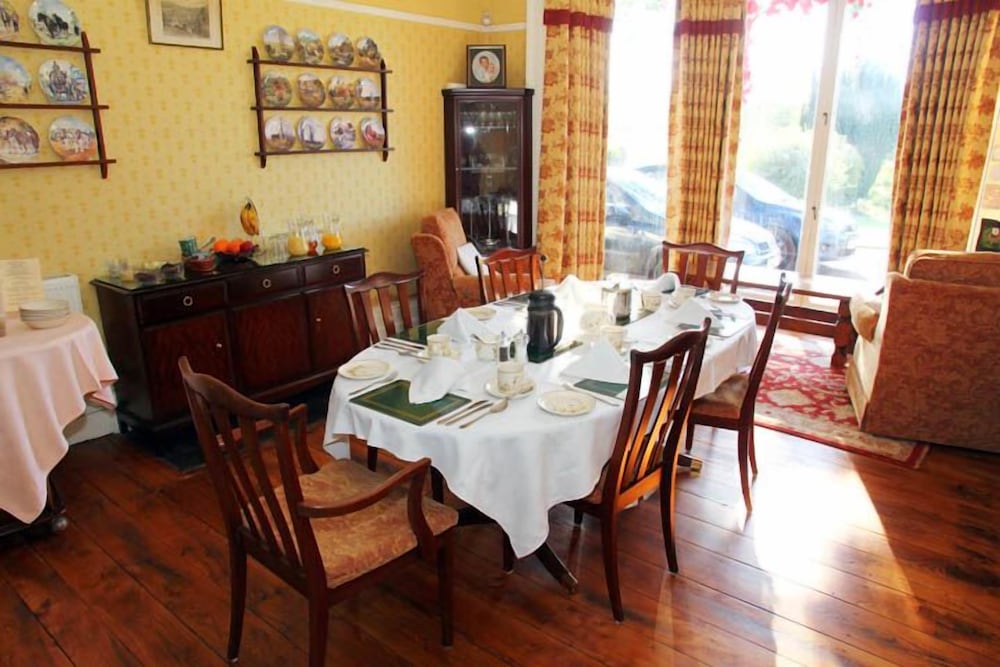 Benhall Farm Holidays 10/24