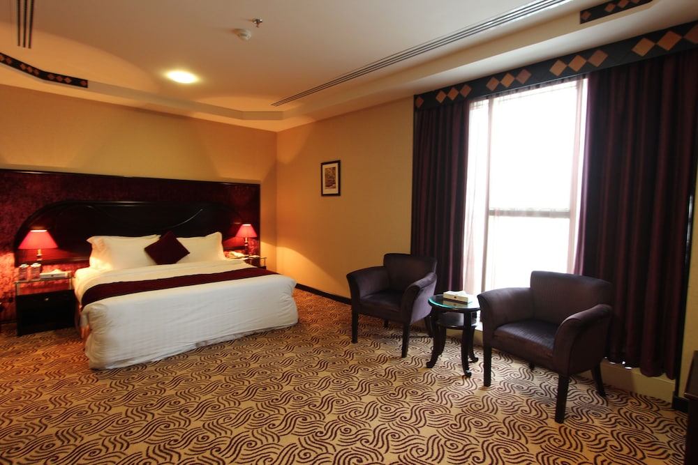 Awaliv International Hotel 20/68